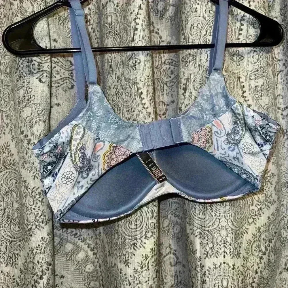 VS Very Sexy Push Up Bra - Picture 2 of 4